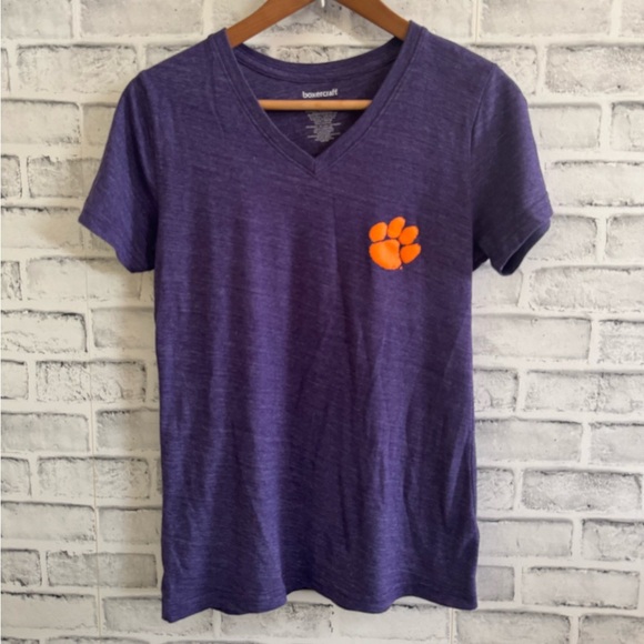 Clemson Tops - Women’s Clemson University Tigers purple Boxercraft v-neck t-shirt top, Small